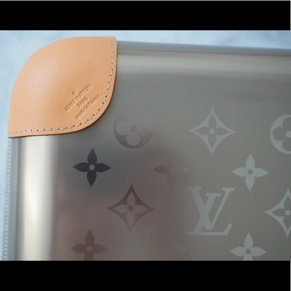 LOUIS VUITTON | Horizon 55  (titanium) - Picture 8 of 15